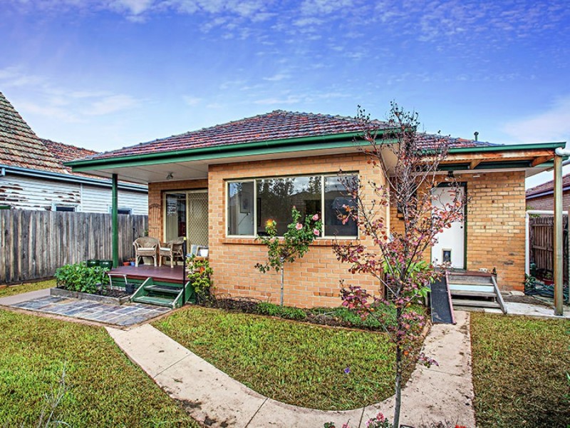 30 Ward Grove, Pascoe Vale South VIC 3044