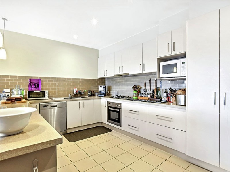 602-604 Sydney Road, Brunswick VIC 3056