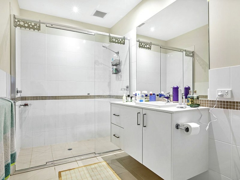 602-604 Sydney Road, Brunswick VIC 3056