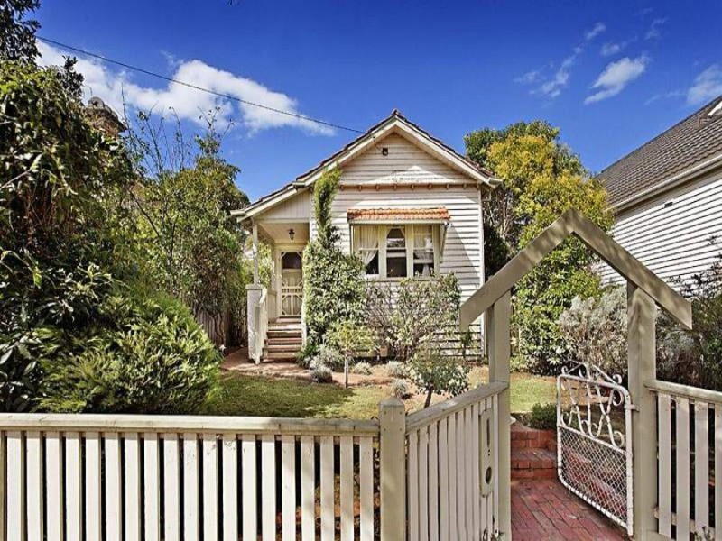 47 Robb Street, Essendon VIC 3040