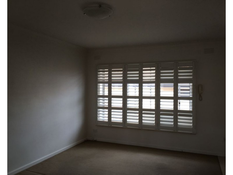 4/70 Cornwall Street, Brunswick West VIC 3055