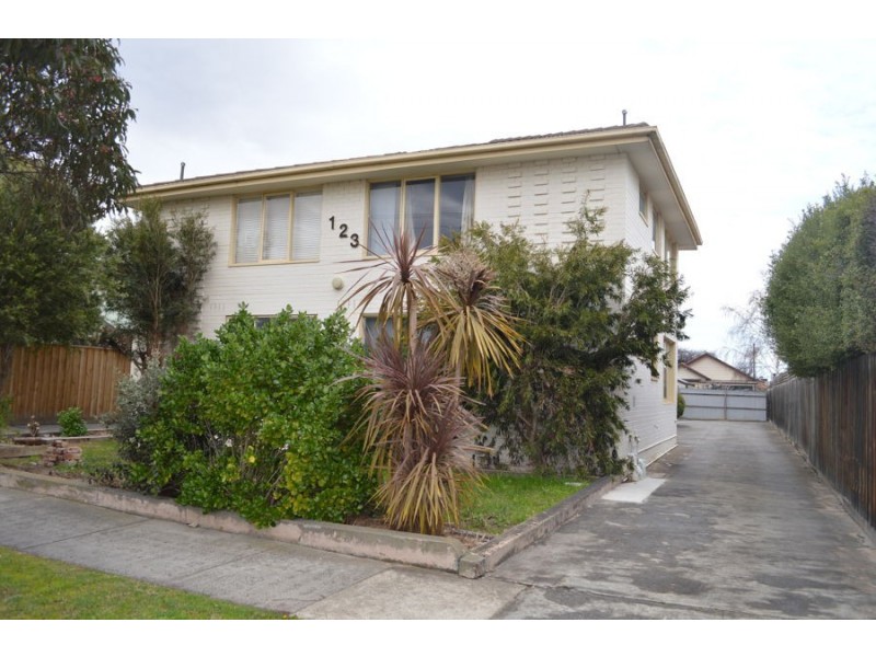 3/123 Shaftesbury Street, Thornbury VIC 3071