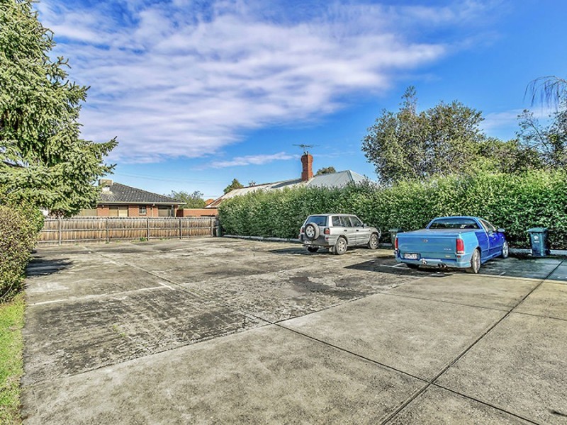 1-10/15-17 De Carle Street, Coburg VIC 3058