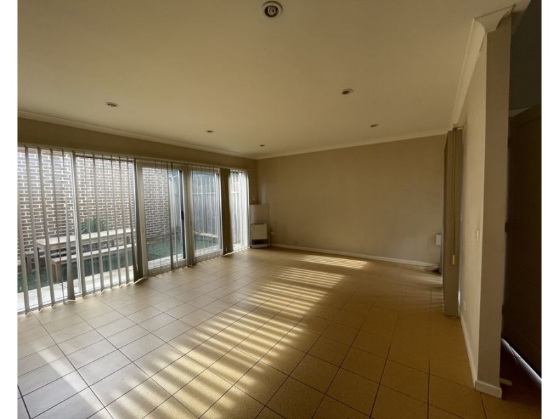 3/7 Birch Avenue, Tullamarine VIC 3043