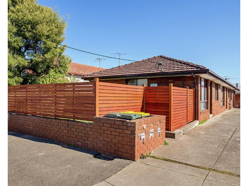 2/7 Ford Street, Brunswick VIC 3056