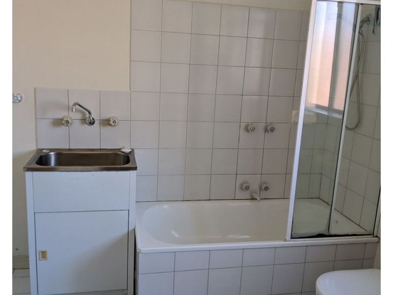 11/178 Victoria Street, Brunswick VIC 3056