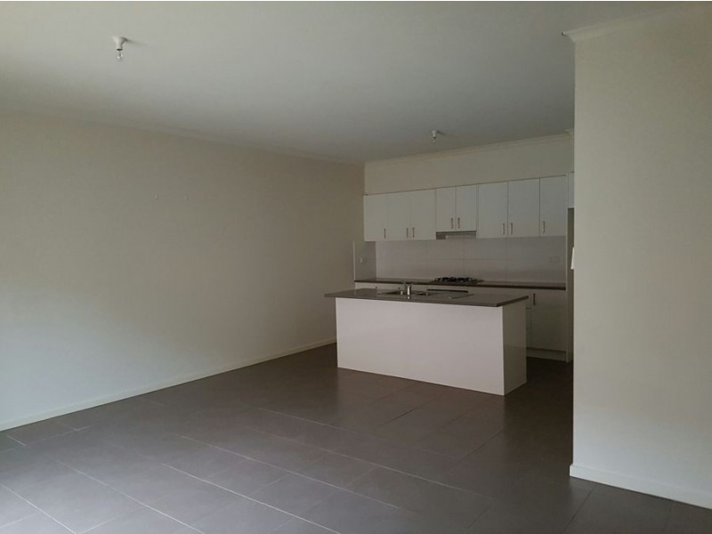 1/42 Banksia Grove, Tullamarine VIC 3043