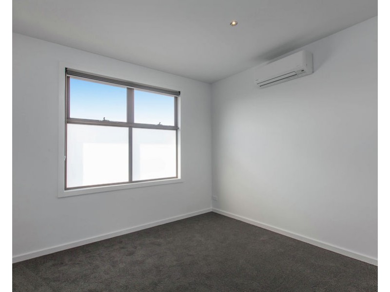 2B Price Street, Essendon VIC 3040