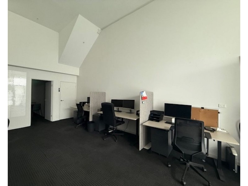 162 Sydney Road, Coburg VIC 3058