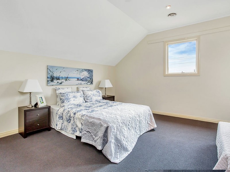 1/19 Hopetoun Avenue, Brunswick West VIC 3055