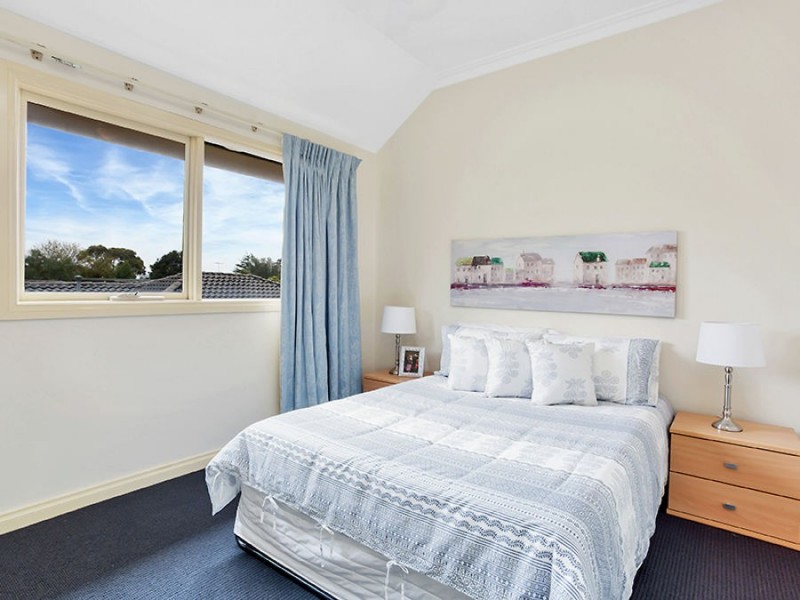 1/19 Hopetoun Avenue, Brunswick West VIC 3055