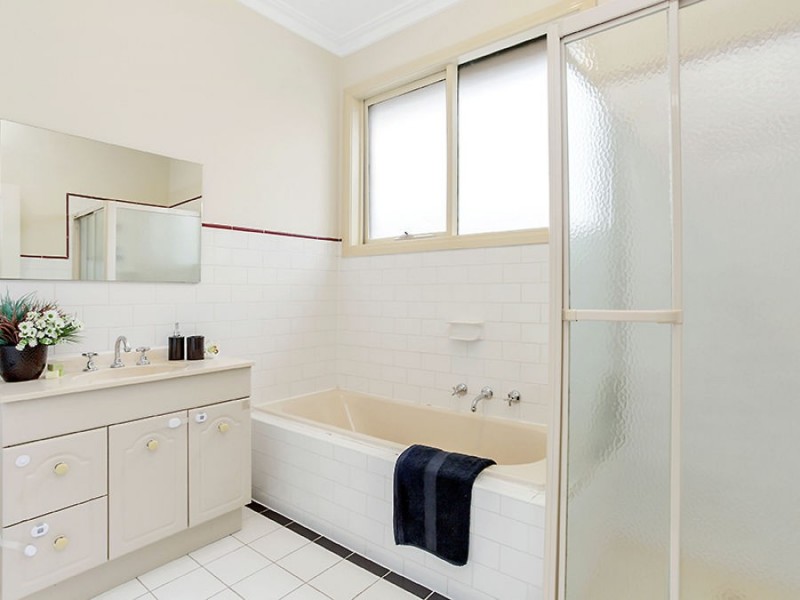 1/19 Hopetoun Avenue, Brunswick West VIC 3055