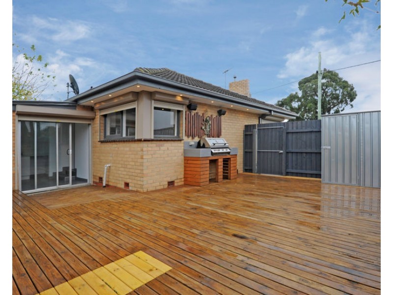 19 Middle Street, Glenroy VIC 3046