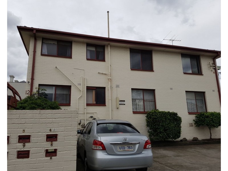 8/12 Barningham Street, Brunswick VIC 3056