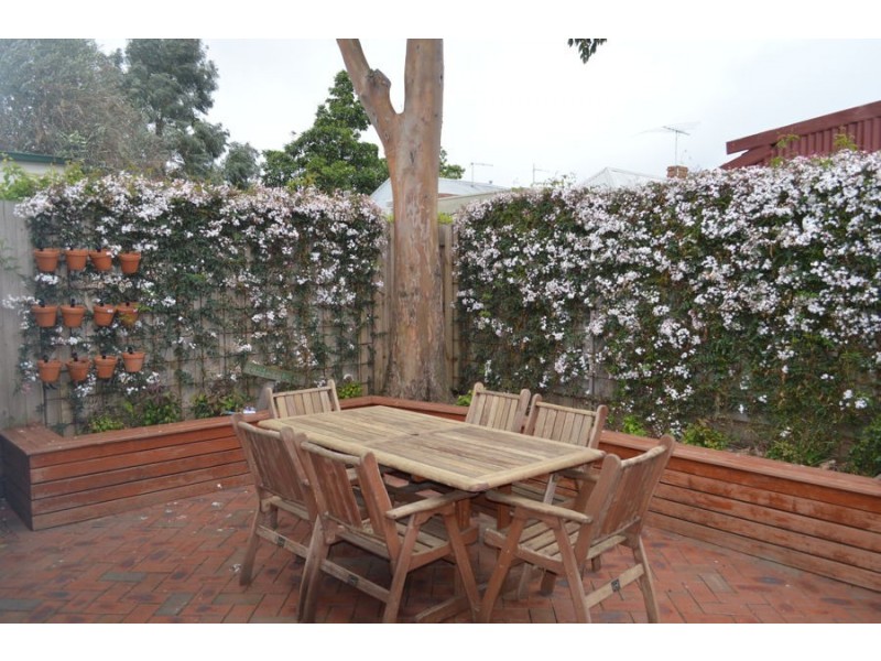 14 Nash Street, Brunswick VIC 3056