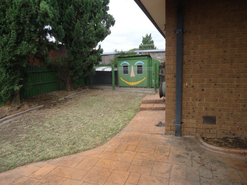 18 Shawlands Drive, Tullamarine VIC 3043