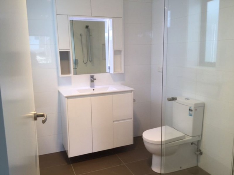 8/138 Darebin Road, Northcote VIC 3070