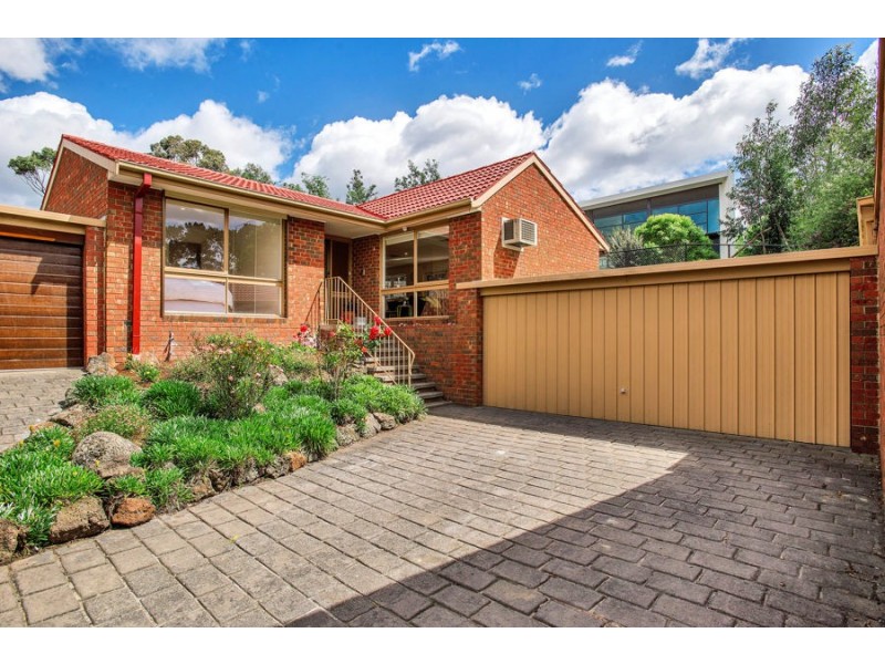 6/17 Fullwood Parade, Doncaster East VIC 3109