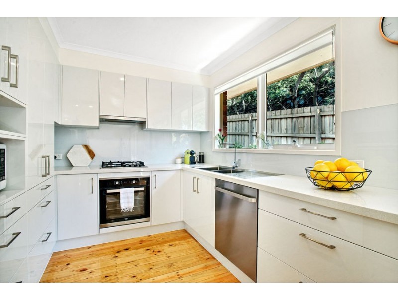 6/17 Fullwood Parade, Doncaster East VIC 3109