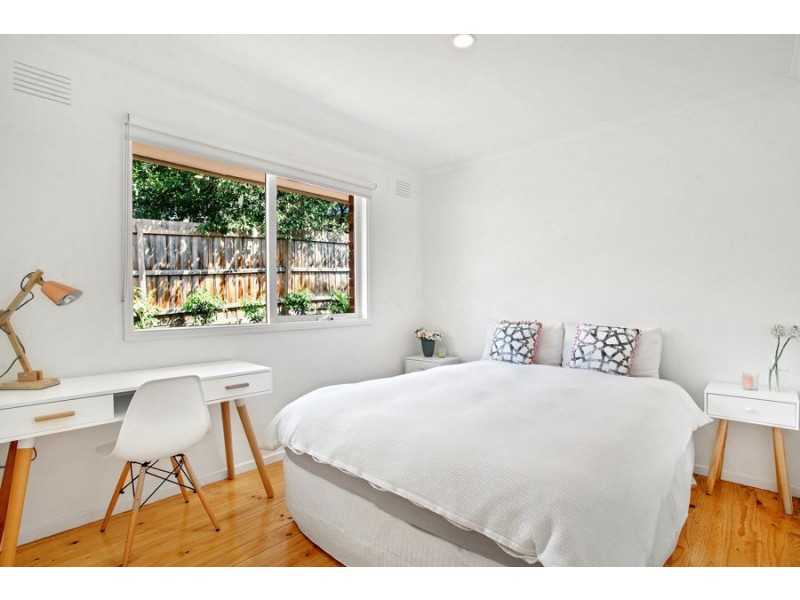 6/17 Fullwood Parade, Doncaster East VIC 3109