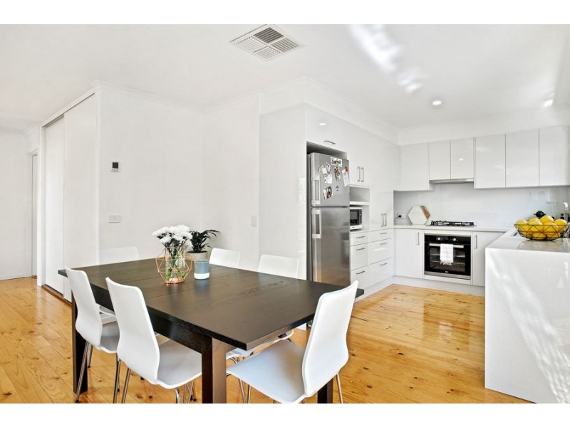 6/17 Fullwood Parade, Doncaster East VIC 3109