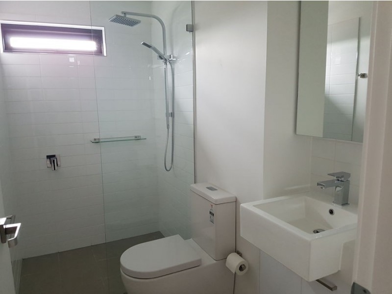 216/3 Duggan Street, Brunswick West VIC 3055