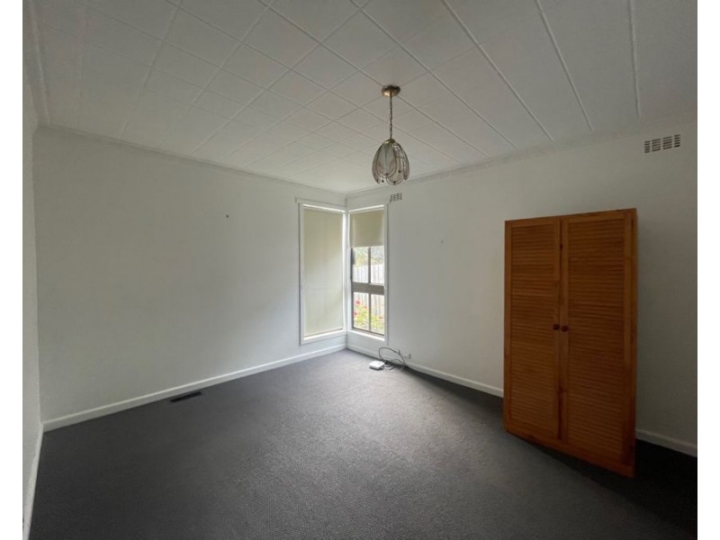 28 Cornwall Road, Pascoe Vale VIC 3044