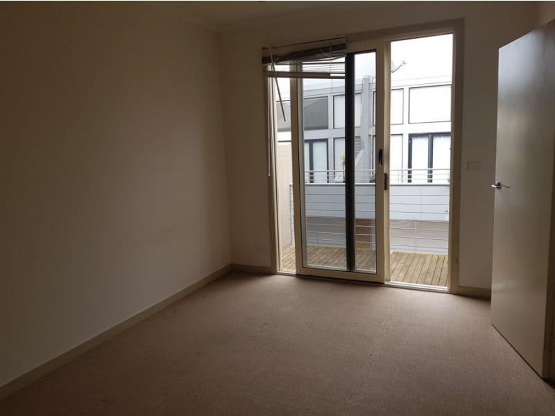 67c St Leonards Road, Ascot Vale VIC 3032