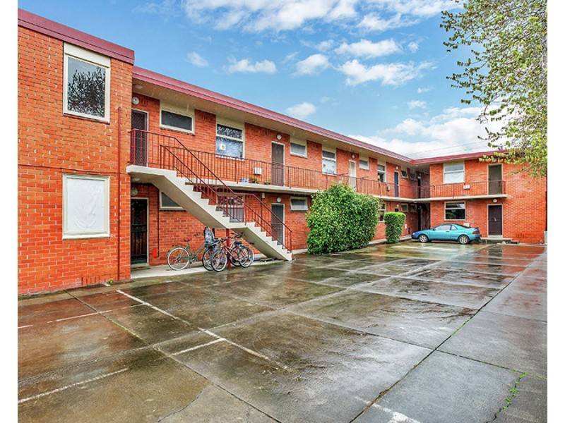 6/305 Albion Street, Brunswick VIC 3056