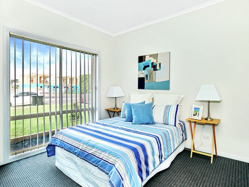 1/919 Pascoe Vale Road, Glenroy VIC 3046