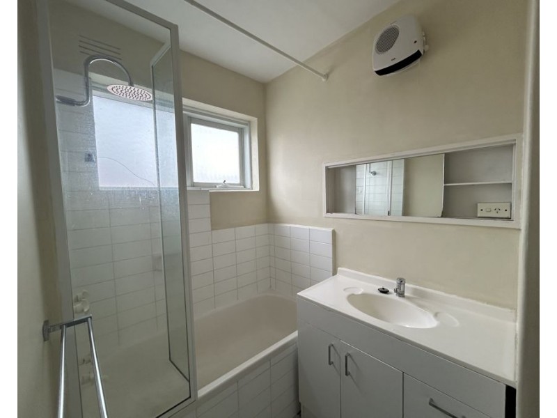 3/4-6 Harvey Street, Brunswick VIC 3056