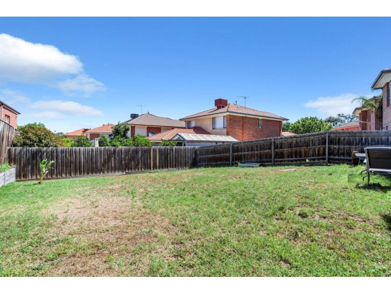 14 The Crest, Attwood VIC 3049