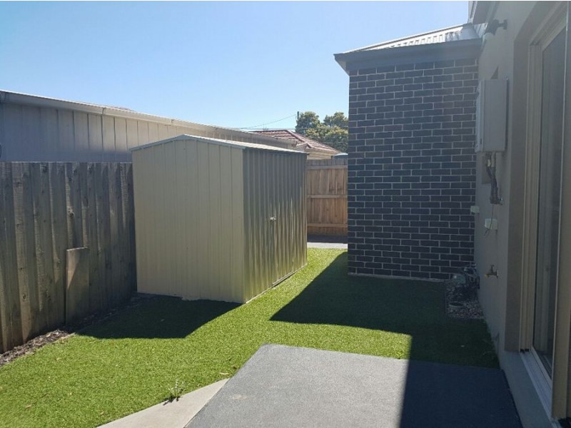 6/11 Birch Avenue, Tullamarine VIC 3043