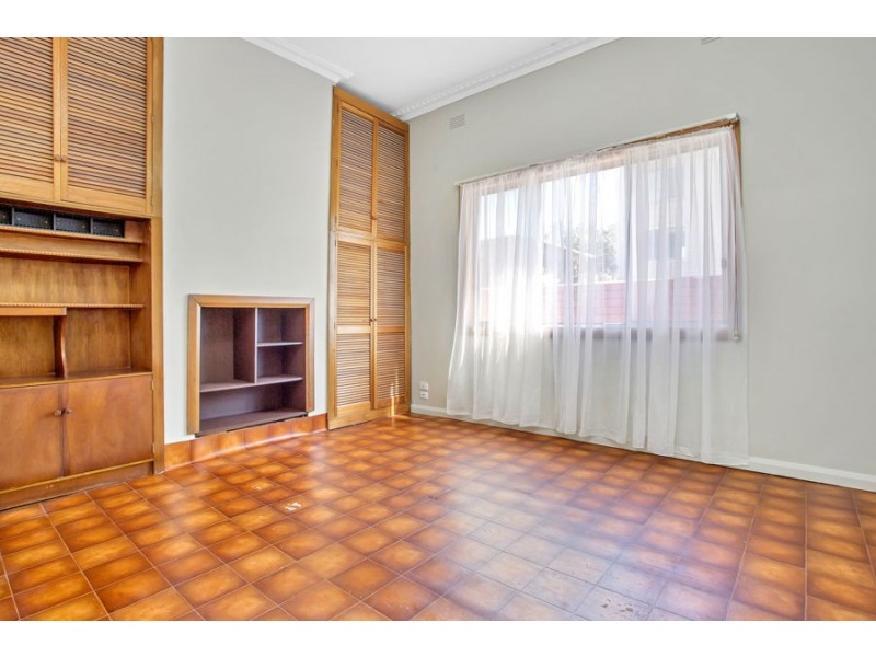 13 DeCarle Street, Brunswick VIC 3056