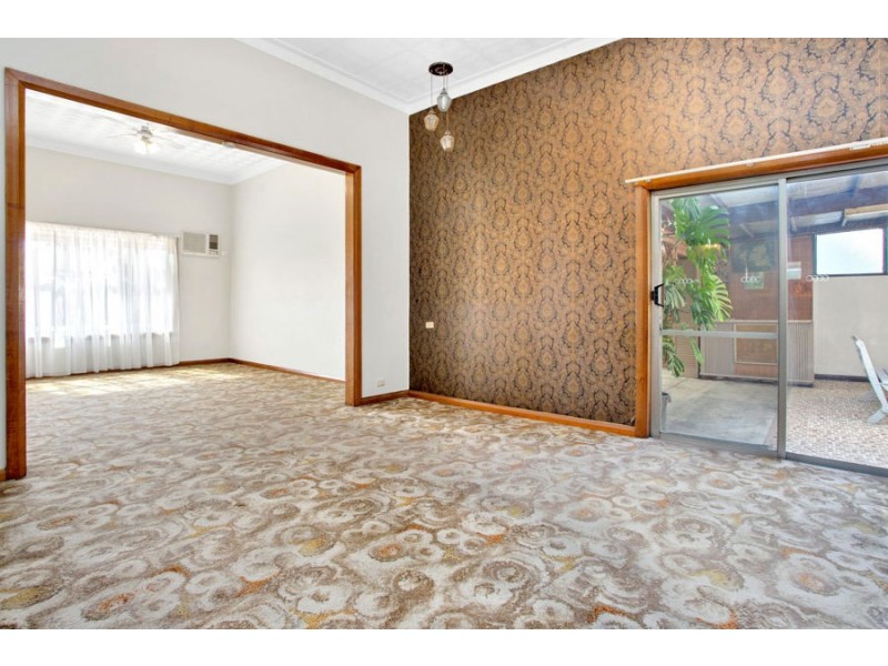 13 DeCarle Street, Brunswick VIC 3056