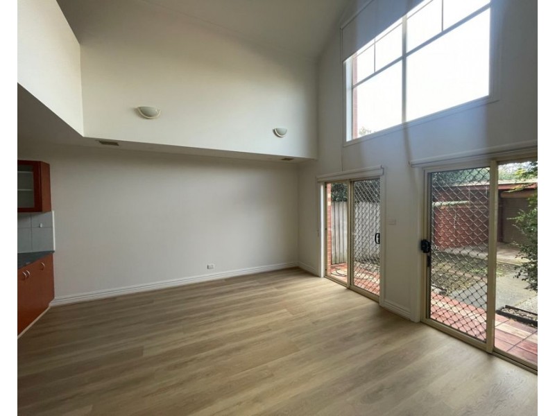 38B Dunstan Avenue, Brunswick East VIC 3057