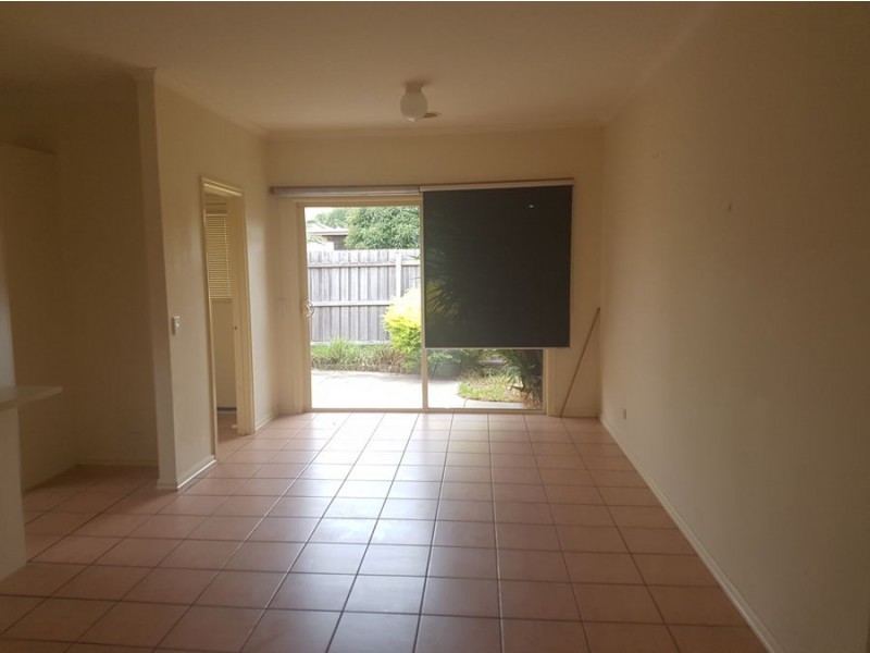 2/127 Melrose Drive, Tullamarine VIC 3043