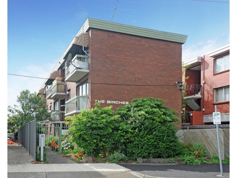 4/35 Staley Street, Brunswick VIC 3056