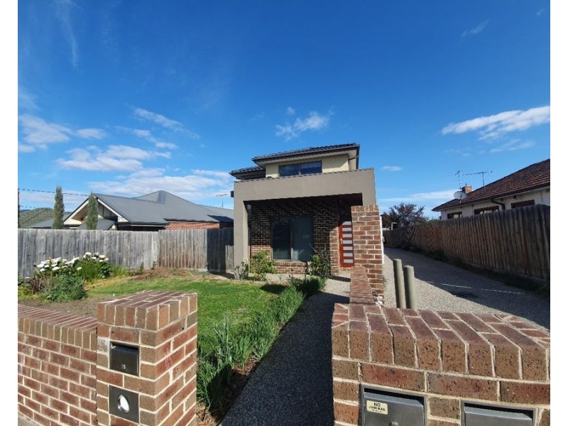 1/9 Livingstone Street, Reservoir VIC 3073