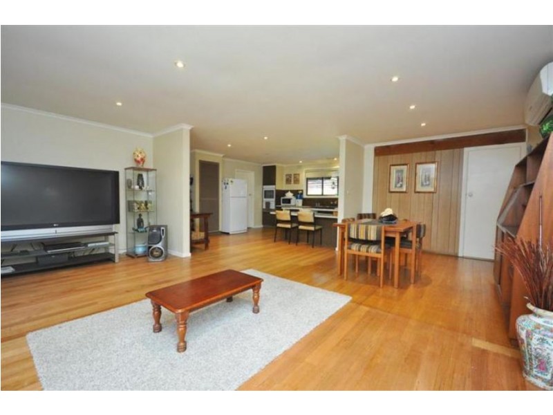 65 Churchill Avenue, Tullamarine VIC 3043