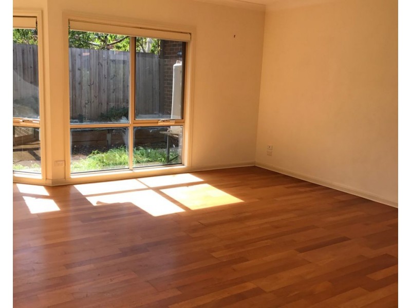 2/63 Everett Street, Brunswick West VIC 3055
