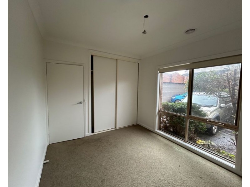 2/63 Everett Street, Brunswick West VIC 3055