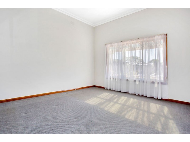 13 DeCarle Street, Brunswick VIC 3056