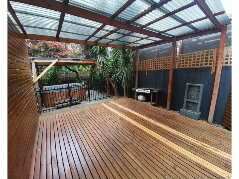 6/9 Egginton Street, Brunswick West VIC 3055