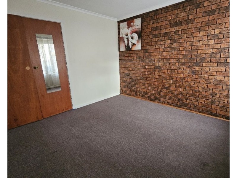 4/1310 Sydney Road, Fawkner VIC 3060