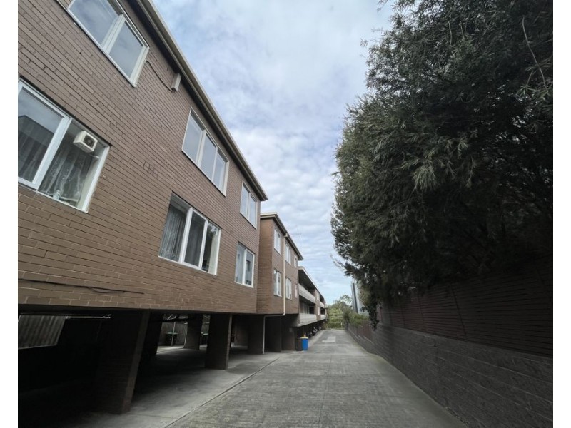 18/558 Moreland Road, Brunswick West VIC 3055