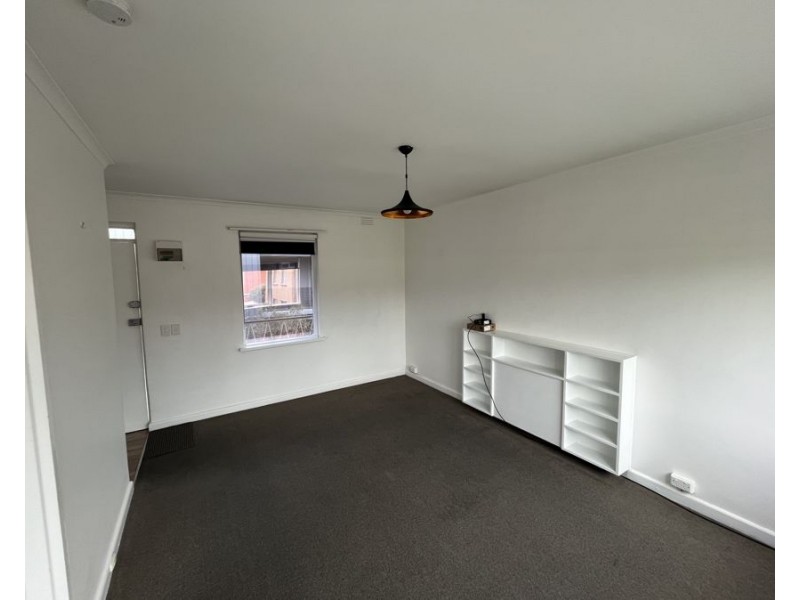 18/558 Moreland Road, Brunswick West VIC 3055