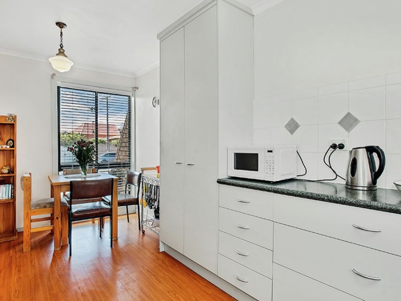 3/15 Mitchell Street, Brunswick VIC 3056