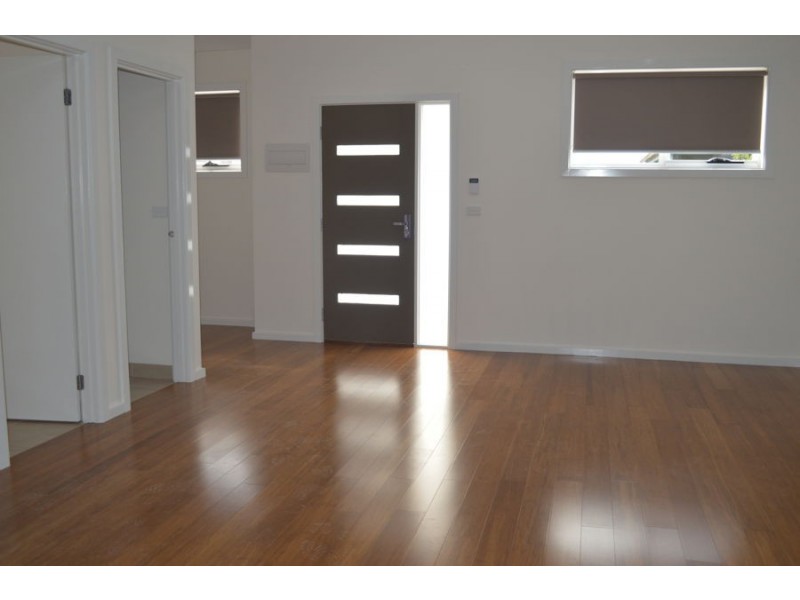 3/12 Essex Street, Pascoe Vale VIC 3044