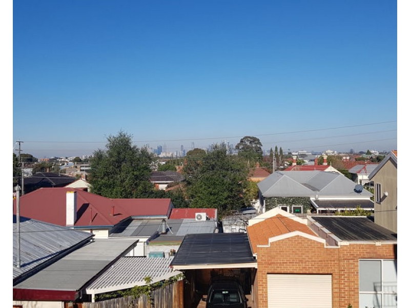 8/9 Austin Terrace, Brunswick VIC 3056